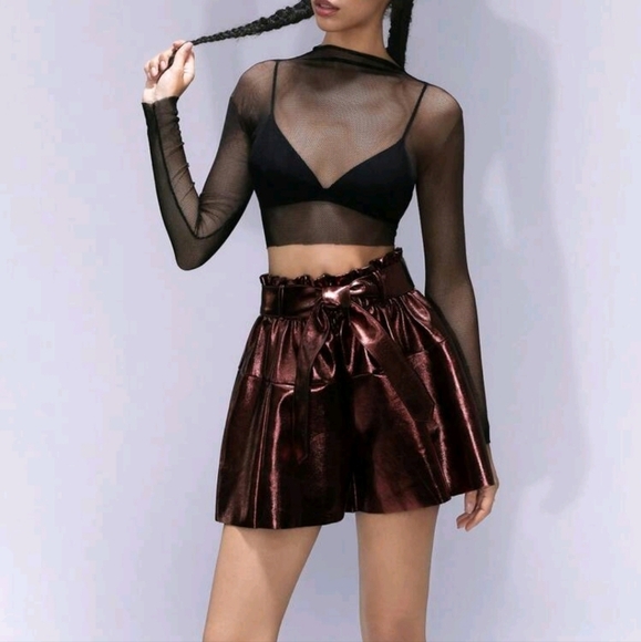 Elegant Romantic Metallic Glossy Vintage Red PU Floral Bud Mini Skirt For Women - Picture 3 of 5